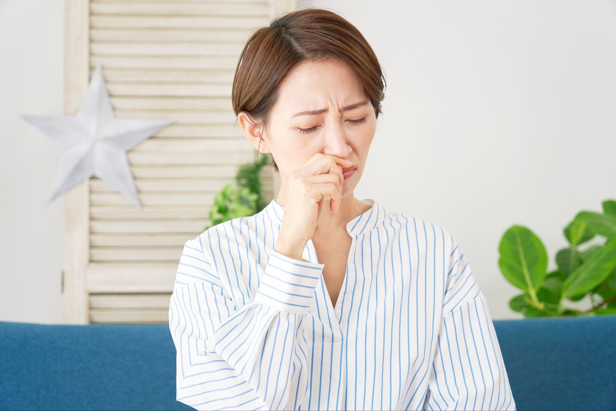 鼻中隔湾曲症は手術すべき？症状の目安と治療の選び方を解説